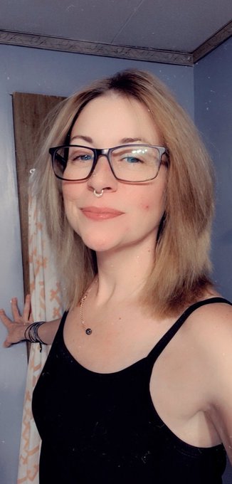 Stop what you are doing! Go to my OF and subscribe! Free for the first 7 days 🙌  you'll be so happy you<a href="/tag/water"class="tags"><span>#water</span></a><a href="/tag/sexy"class="tags"><span>#sexy</span></a><a href="/tag/tattoo"class="tags"><span>#tattoo</span></a><a href="/tag/ass"class="tags"><span>#ass</span></a><a href="/tag/biglips"class="tags"><span>#biglips</span></a><a href="/tag/hotsprings"class="tags"><span>#hotsprings</span></a>