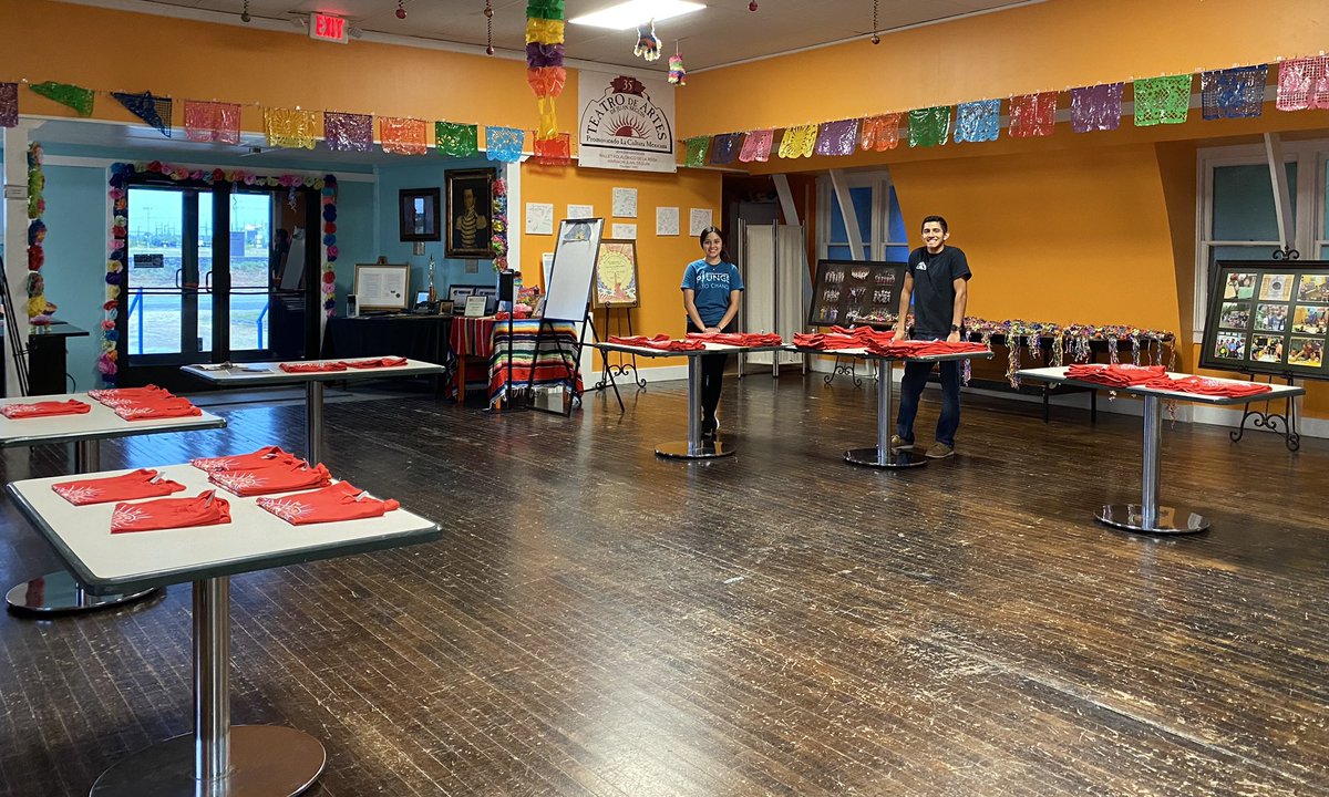 It’s Fourth of July Parade Marshal t-shirt pick-up at Teatro De Artes’ Cultural Arts Center! One week from today we will be leading the step off after the honor guard at the Biggest Small Town Fourth of July Parade in Seguin, TX at 10AM sharp!