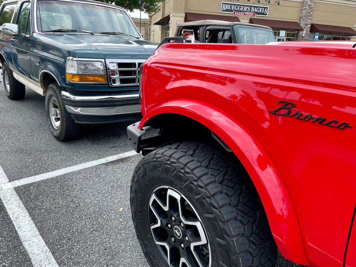 Rachel Sampson tweet media