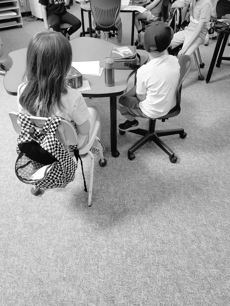 FunFirst1's tweet image. Great day to have a goodbye lunch with our buddies!