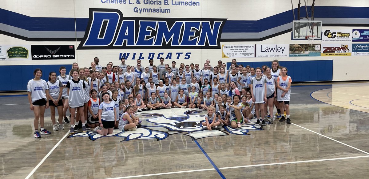 Great to get on our new floor today with this amazing group of campers and coaches! 🔥🔥🔥