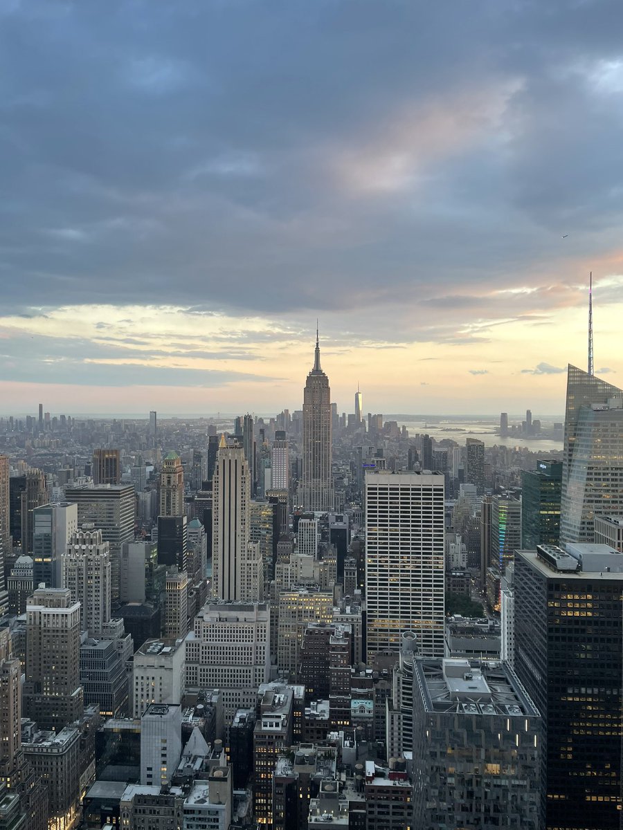 oopshi_27 tweet media