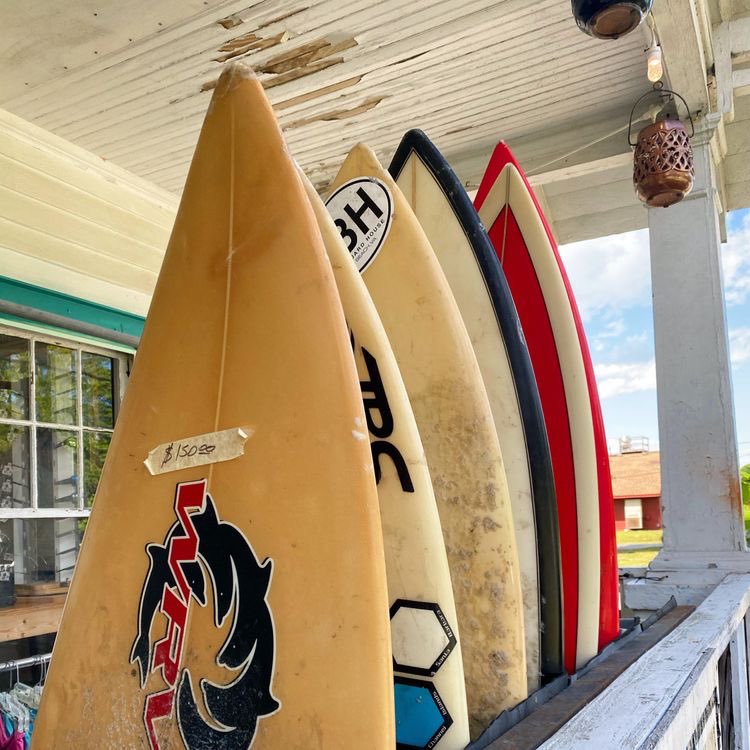 hllyscmtxwlls's tweet photo. au teen beach movie

donde harry y louis son mejores amigos, pero saben que están enamorados el uno del otro

o donde dos surfistas mágicamente se adentran en un musical de los 60’s 

¿cómo lograrán escapar cuando cometan un accidente que arruine el transcurso de la película? https://t.co/yEAm2O8BY9