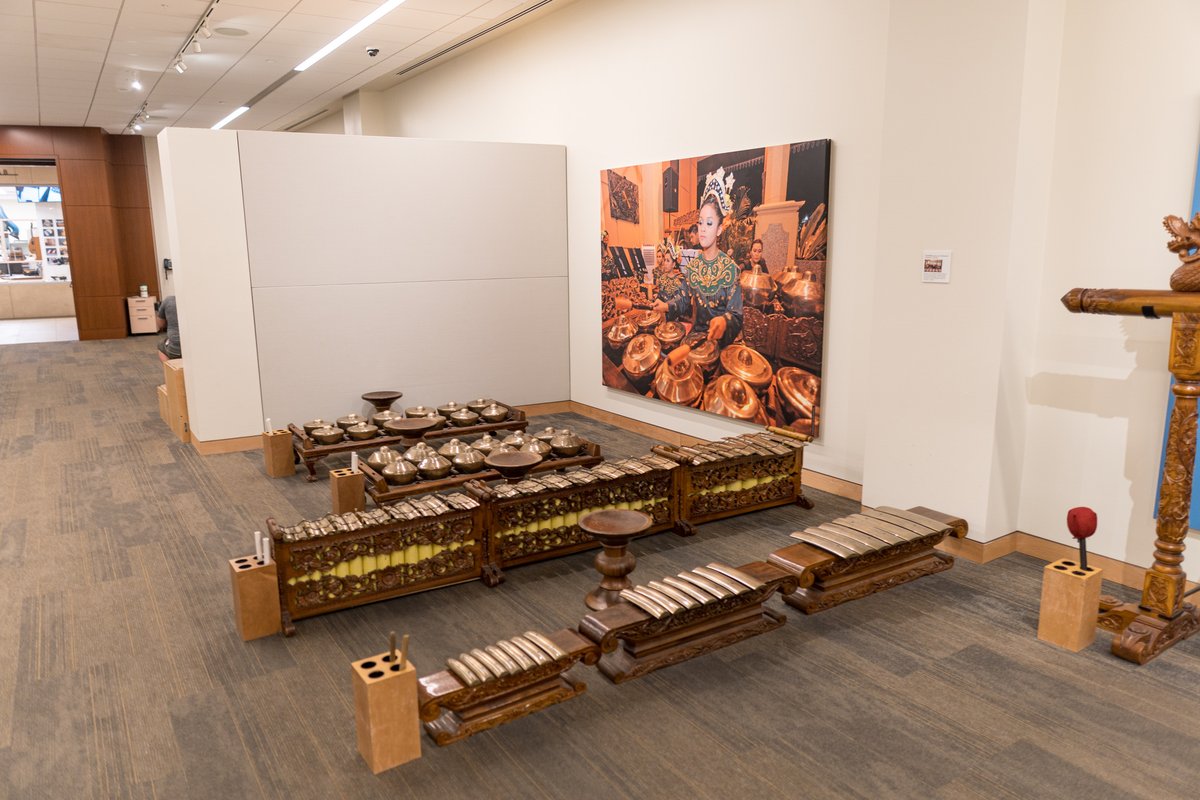 JustinMcEachron's tweet photo. Day 2. Museum of Musical Instruments. See and hear instruments from every country. https://t.co/qYTkIVR07h