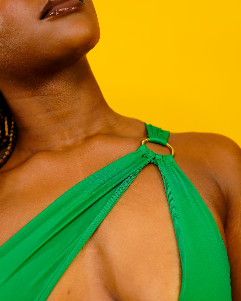 StephCreated's tweet photo. Lyme Monokini ๐๐
Traffic Block๐ฆ Swim Capsule
https://t.co/xad8yKpKsd
Photographer ๐ธ: Cynara Reece @cynflower
Model๐: Jodi Campbell @jodigiselle
#StephsCreationsJa #summer2022 #Monokini #ShopLocalJa https://t.co/ChzSNxQPUn