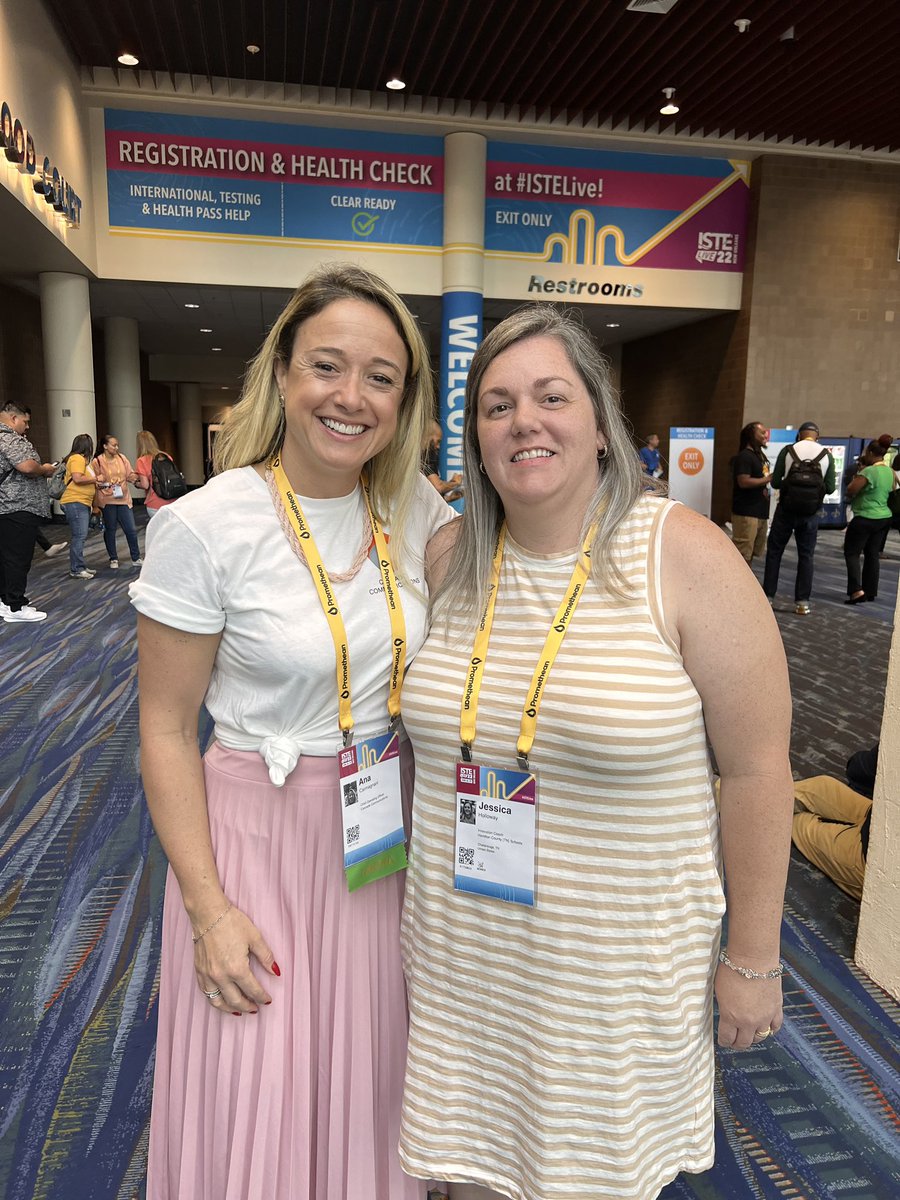 hollowayreader's tweet image. It was wonderful to meet @anacarmagnani this morning. We could have chatted for hours after recording an interview by @cascade_go for Breaking the Grade show! #ISTELive #HCS_innovation