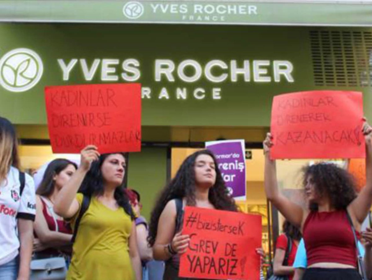 dproletarya's tweet photo. Yves Rocher grubu Türkiye'de sendikal hakları tanımamaktan yargılanacak!Bu davanın parçası olmaya çağırıyoruz!2018 yılında Türkiye'deki Flormar işçileri sendikalaşmak istemiş, 36 işçi işten atılmıştı.İçerdeki örgütlülük atılan işçilere sahip çıkınca

https://t.co/qUwCGQW4MV https://t.co/tAaOPhAo9Q