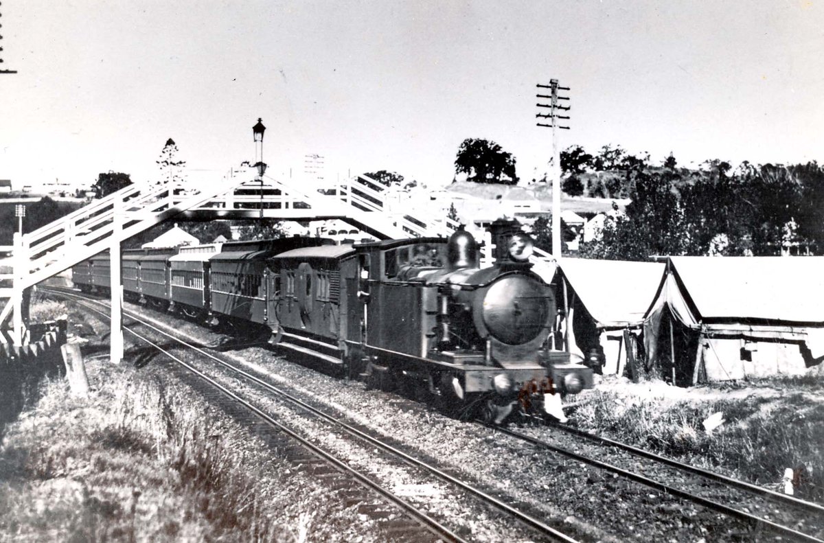 QMrailworkshops's tweet image. #TankEngine Tuesday and here's a D16 Class tank locomotive hauling a passenger train towards Ipswich Station, c1920. Walkers of Maryborough built 20 D16s for Queensland Railways between 1901-1902. Keith McDonald Collection.