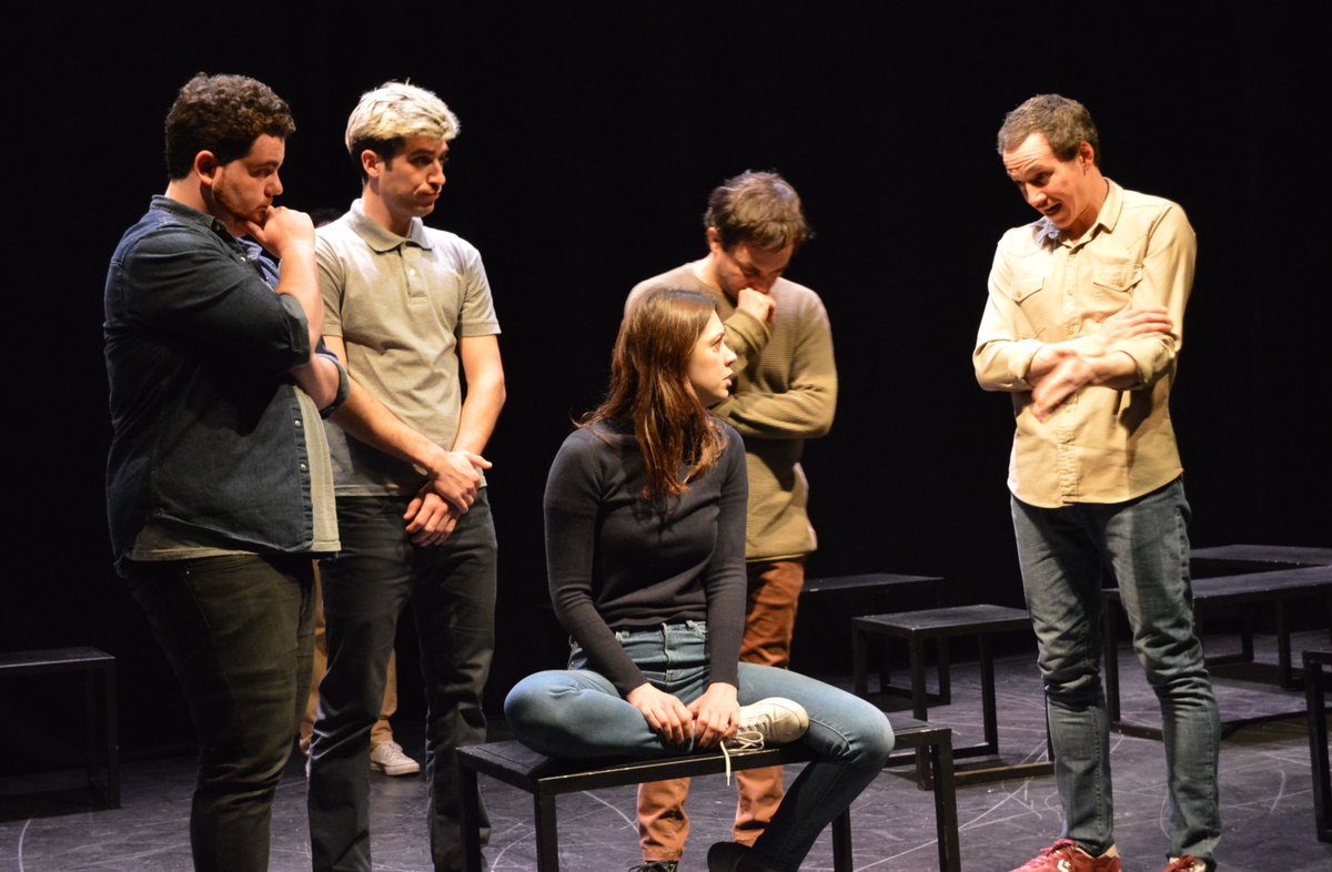 <a href="/ObsdeGenero/">Obs. de Género</a> y <a href="/AMJA_Argentina/">AMJA Argentina</a> organizaron en la tarde de hoy la presentación de la obra de teatro documental "Jauría" en el <a href="/ElPicaderoOK/">Teatro Picadero</a>. Asistieron magistrados/as, funcionarios/as judiciales y demás autoridades del Poder Judicial porteño.
