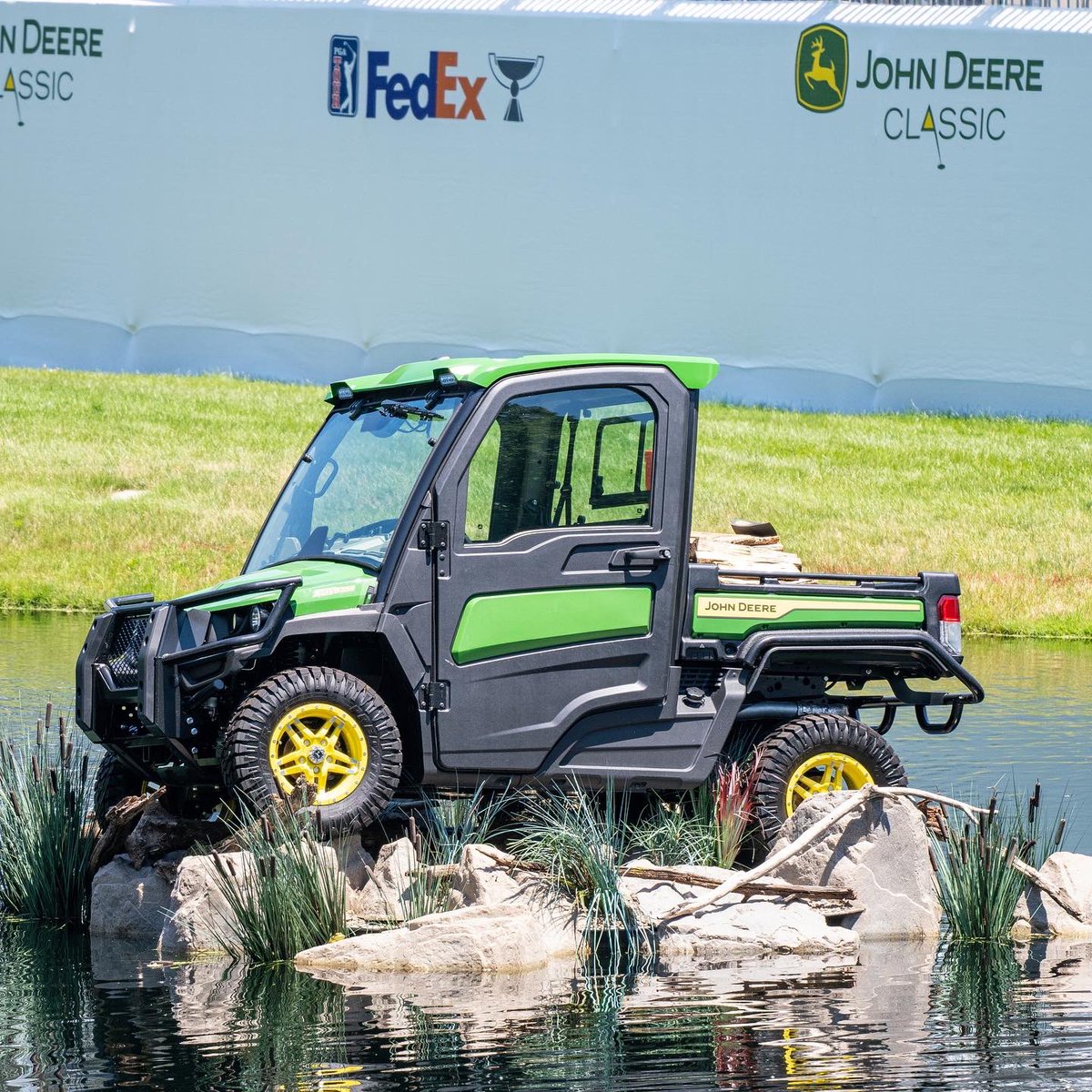 JDCLASSIC's tweet photo. Sneak Peak 👀
#JDC22
#magichappenshere #johndeere #visitqc #tpcdeererun #pgatour https://t.co/jjmJcvuaFu