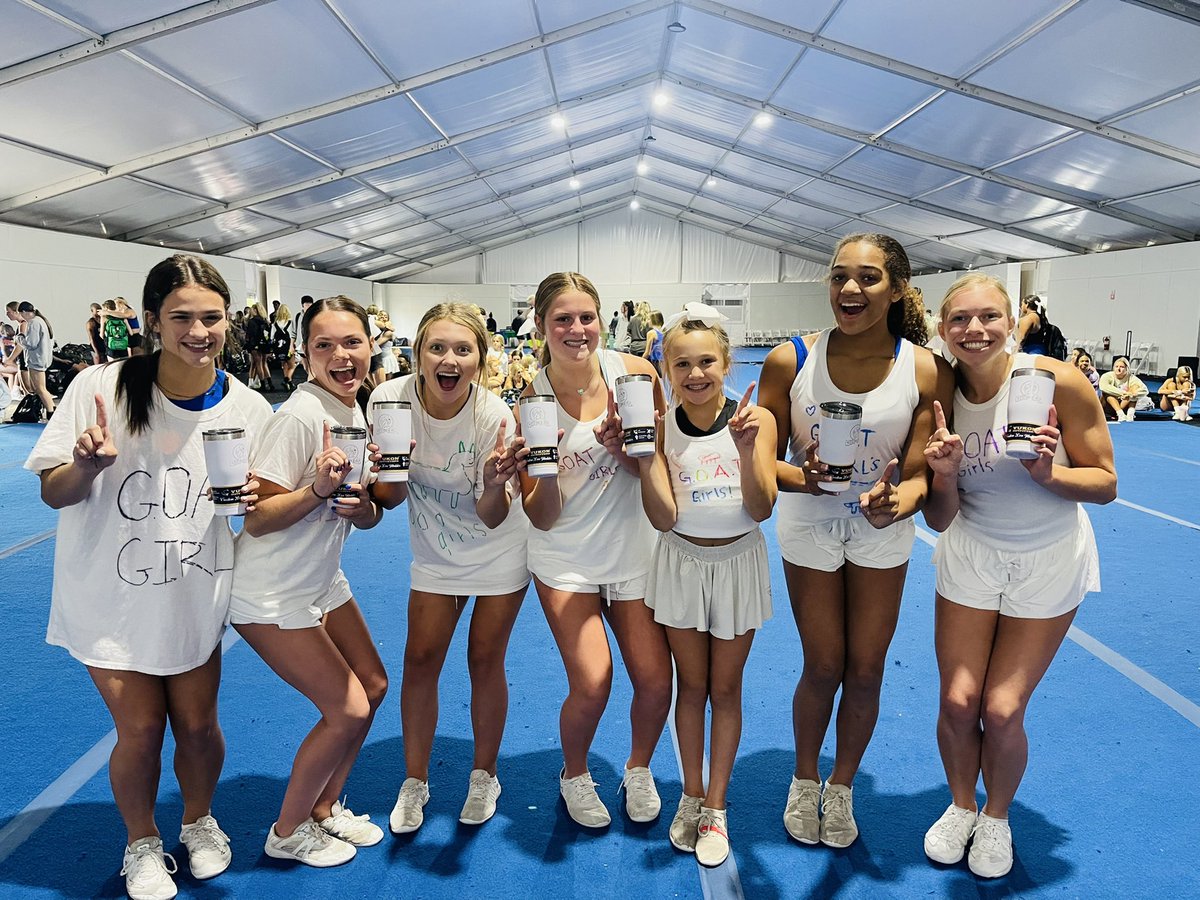 Congrats to our Battle of the (air) Bands winners!!! 🎸🎉💕🍑