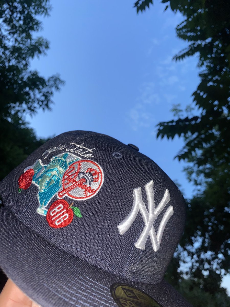 FlyCapCrew1's tweet photo. New York State Edition 🗽🌃🏆Size: 7-1/8 (Never Worn) @FlyCapCrew1 🥶✈️🧢 @NewEraCap @Yankees
#FlyCapCrew🥶✈️🧢
#FittedCap #EXCLUSIVE #NewEra #FlyCaps #Fittedhat #NewEraCap https://t.co/O4gnZLQRCx