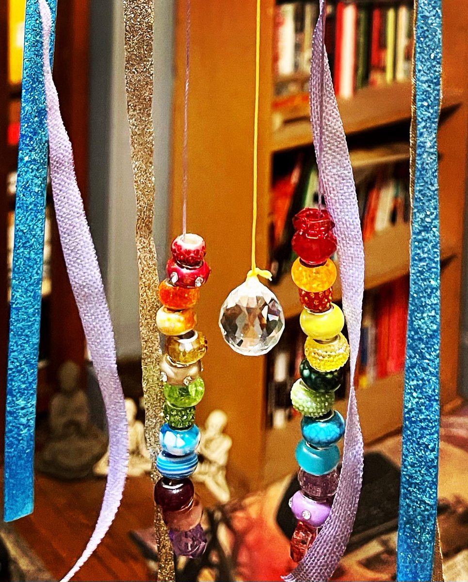 New project - sun catchers! These are going to look cool hanging from my tent at my next show, or maybe I’ll get a little tree 🤗❤️🧶🧵☀️🌞📿🖼. #suncatchers #crafting #artsy #create #crystals #beads #ribbon #allthecolorsoftherainbow