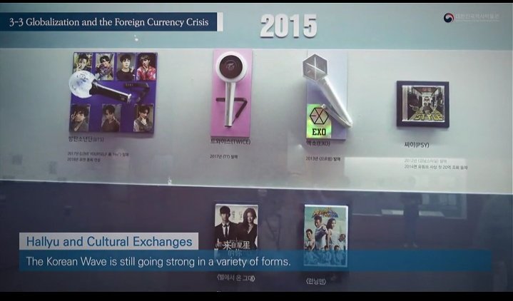 FWTnxt1akAAS7g7?format=jpg&name=900x900