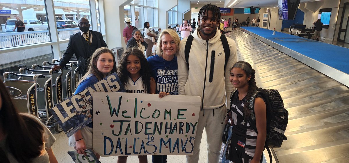 Top Achievers Plano (@topachieversusa) on Twitter photo Today, the Top Achievers foundation took a family trip to the DFW Airport to welcome Dallas Mavericks draft pick, <a href="/JadenHardy1/">Jaden Hardy</a>. We had a great time spending quality time together and supporting the future! Today, the Top Achievers foundation took a family trip to the DFW Airport to welcome Dallas Mavericks draft pick, <a href="/JadenHardy1/">Jaden Hardy</a>. We had a great time spending quality time together and supporting the future!