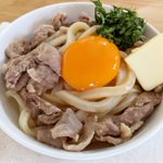 レンジにおまかせ簡単レシピ!みそバター釜玉バターうどん。