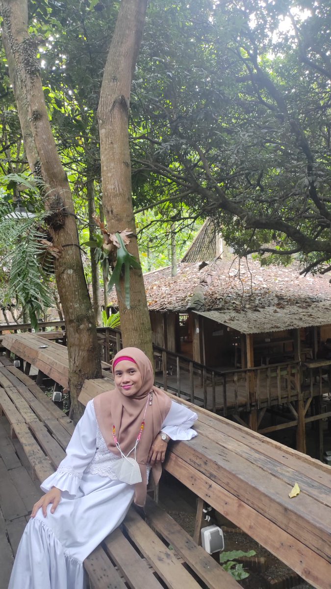mayameta's tweet photo. Ngopi Yu @gumi041 kadieu @cynthiandut anu gogorowokan dianterkeun na 😁enak da 🥰 ya kan @septisafa https://t.co/QI01Sdit3X