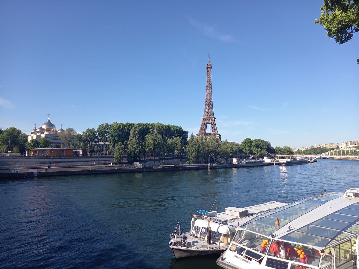 emmanuelrochas's tweet photo. Off we go ! @orange W&amp;INForum is kicked-off ! What a pleasure to meet again all the #Wholesale community of the Group after more than two years ! And we start with @Barre_Jerome and a forward looking intro on the present and future of wholesale for #Orange... promising outlook ! https://t.co/XapMYDLnKa