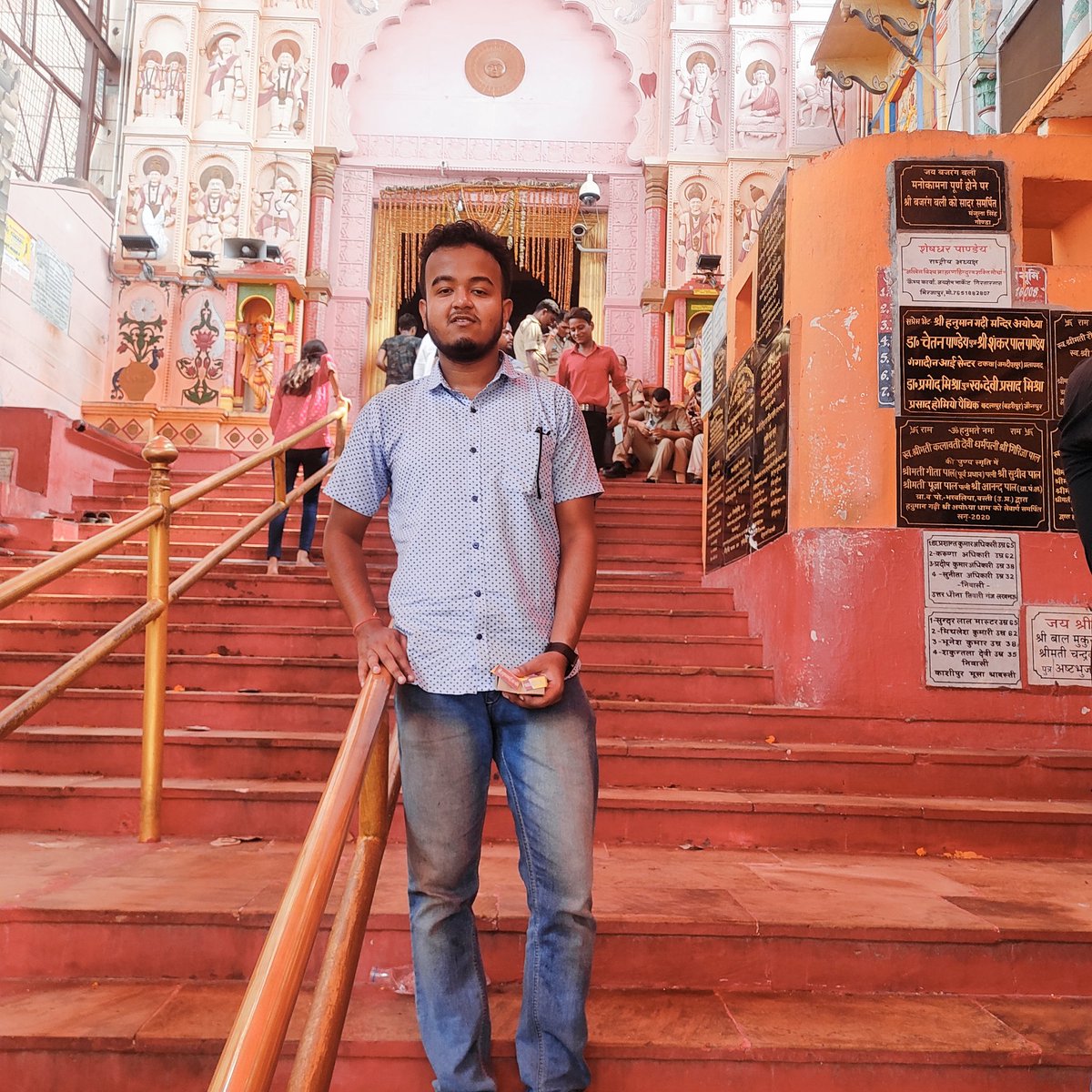 sujitkumarnath0's tweet image. ভগৱান শ্ৰীৰাম জন্মভূমি অযোধ্যাত।
জয় শ্ৰী ৰাম🙏