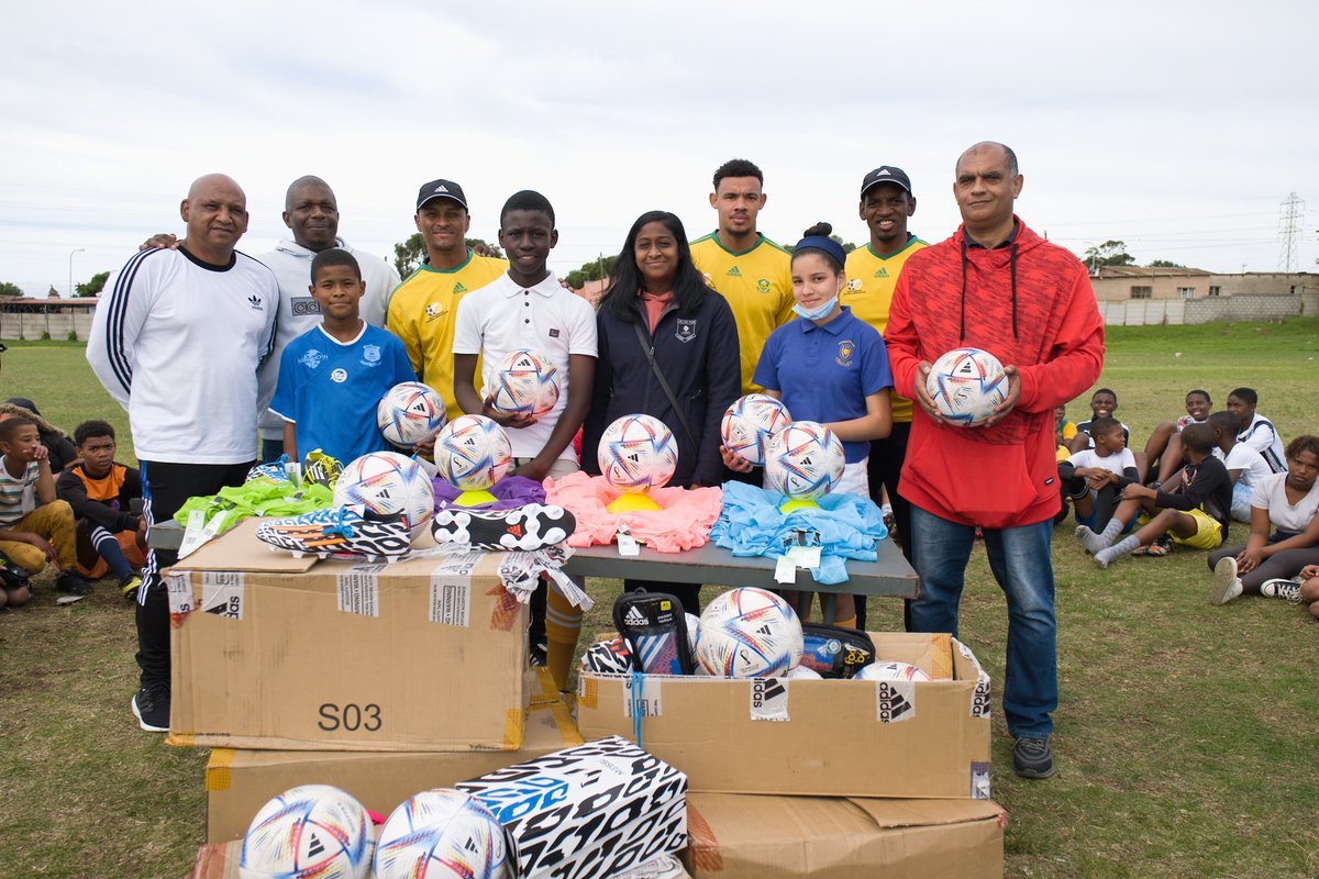 A class act! @BafanaBafana captain @ronwen30 partnered with @adidasza to create a memorable #YouthDay for aspiring footballers in his hometown Gqeberha. With a coaching clinic & new kit they know #ImpossibleIsNothing. If the goal was making a meaningful impact, everyone scored!