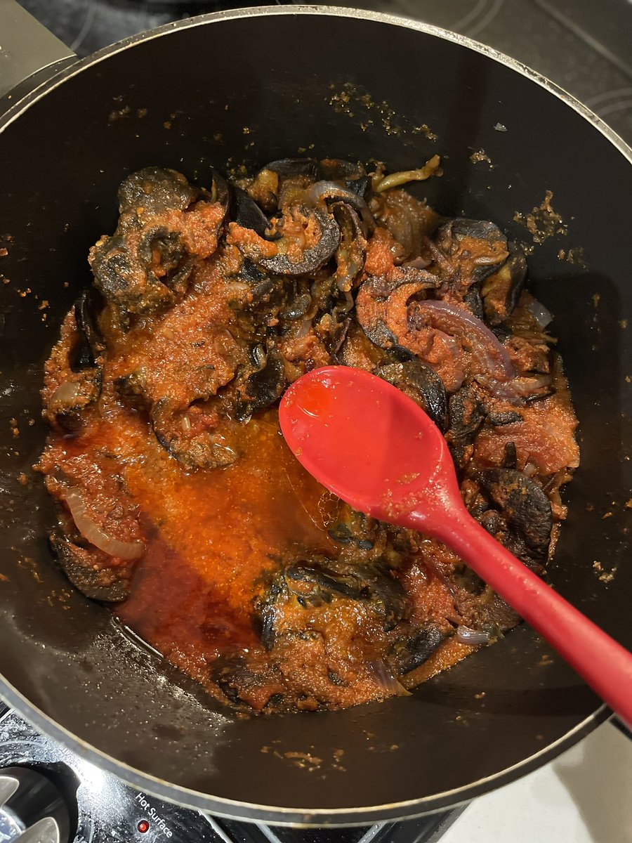 Being an adult is good sha … I just dey chop anything I like from pot and nobody dey hold me 😝