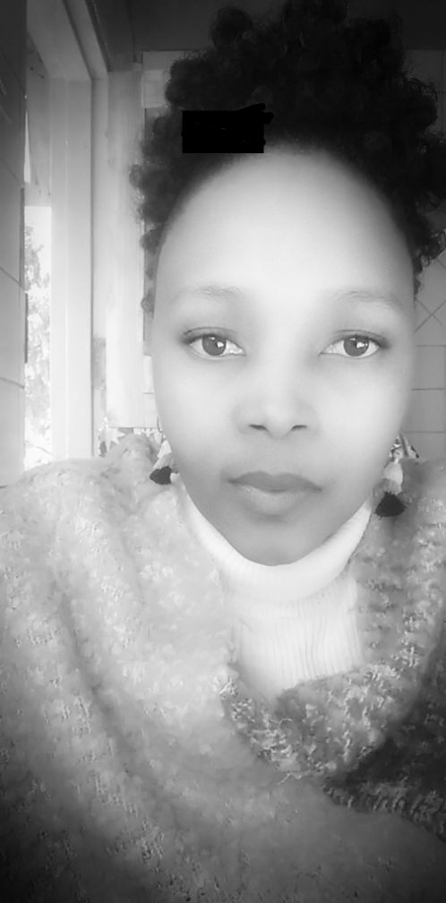 MthwaloShaz's tweet photo. Limit your time with negative people.🧡
#LIFEInBLACK& WHITE 🖤🤍🖤
Morning Mzansi Africa 😇☺️ https://t.co/nHHjWna9f6