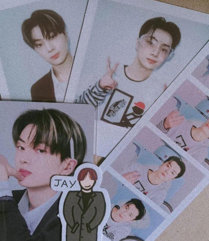 parkbysunghoon's tweet photo. ☀️ #endreamails

[ late feedback ] thank you so much po @taehyungmilove_ for this one!!! i love the PACKAGING SO MUCH!! super secure talaga huhu. &amp; OMG shock talaga ako sa freebie hihi. #thmilovesells_feedbacks https://t.co/LL85aNqLQ0