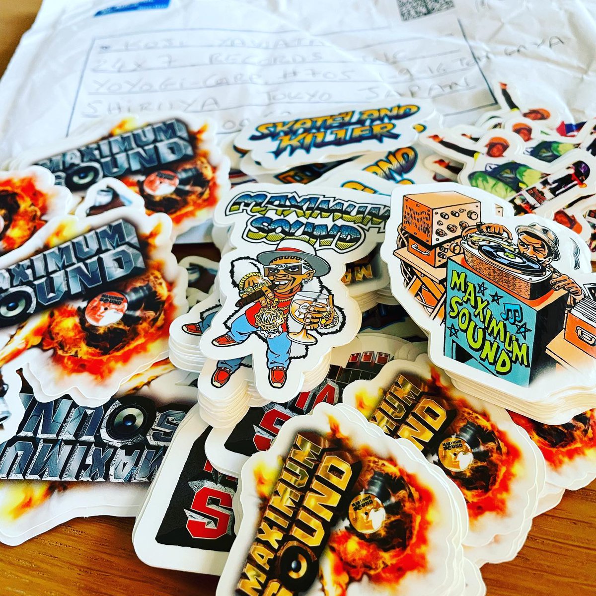 24x7records's tweet photo. Maximum Respect. @maximumsound1 @TonyMcDDesign #MaximumSound #Frenchie #UK #Reggae #Dancehall #Label #QualityMusic #NewStickers #TonyMcDermott #Art 🙏 https://t.co/qJQi8CGBLC