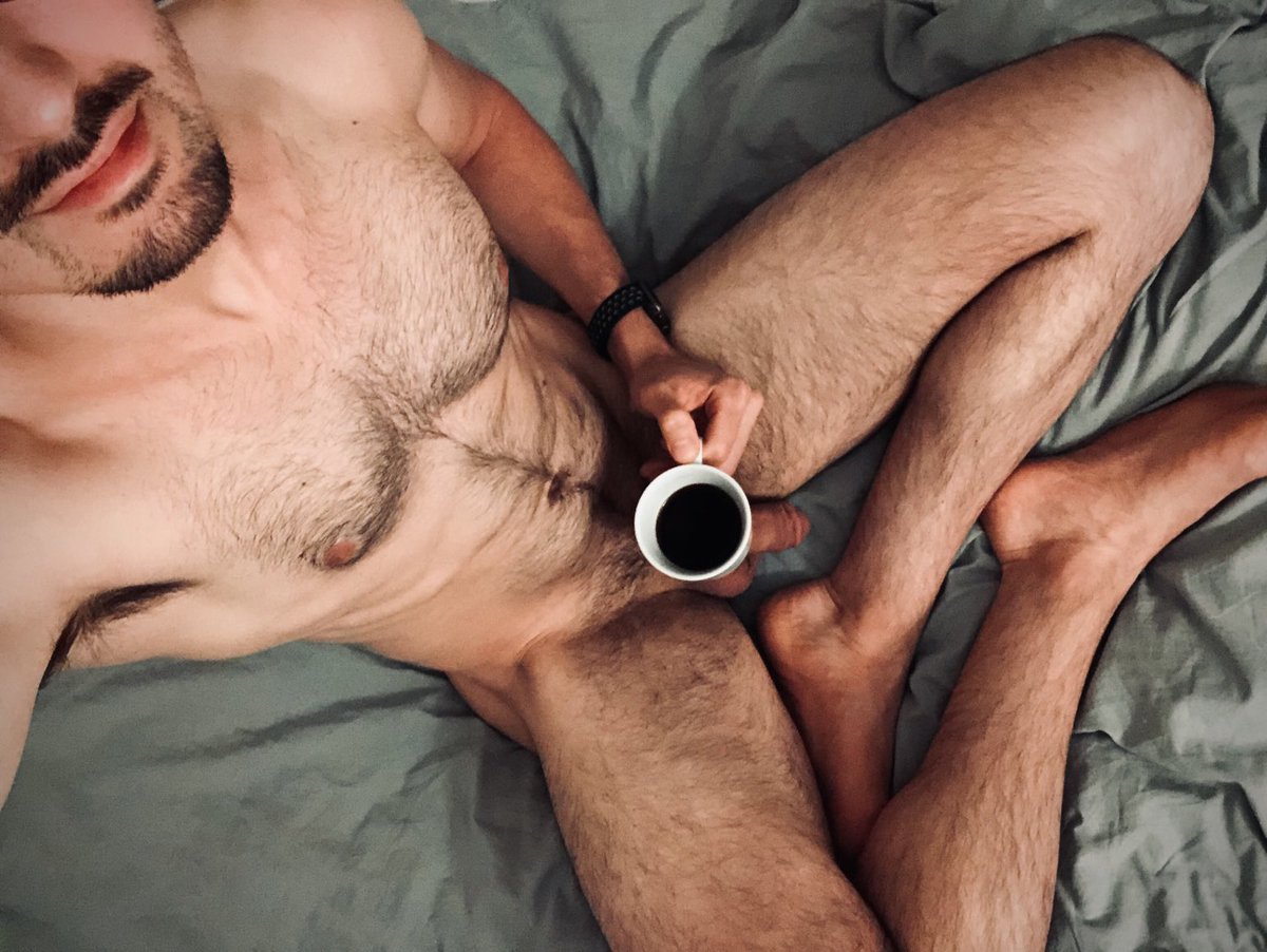 moreginos's tweet photo. Did you sleep well? ☕️ https://t.co/aJtQ9Rx8wU