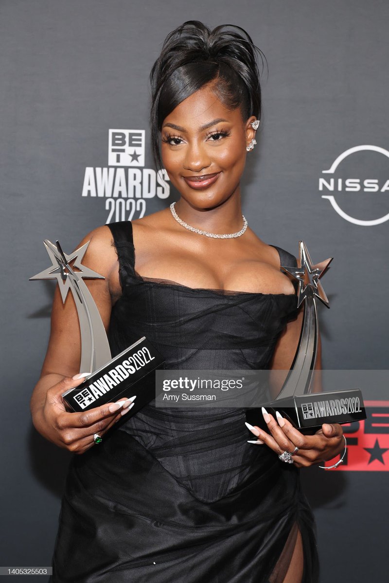 Congratulations to @temsbaby for winning the best international act 2022 in the @BETAwards She was nominated alongside; Dave (UK), Dinos (France), Fally Ipupa (DRC), Fireboy DML (Nigeria), Major League (South Africa) among many. #Morningfix @tinakaggia #NFM