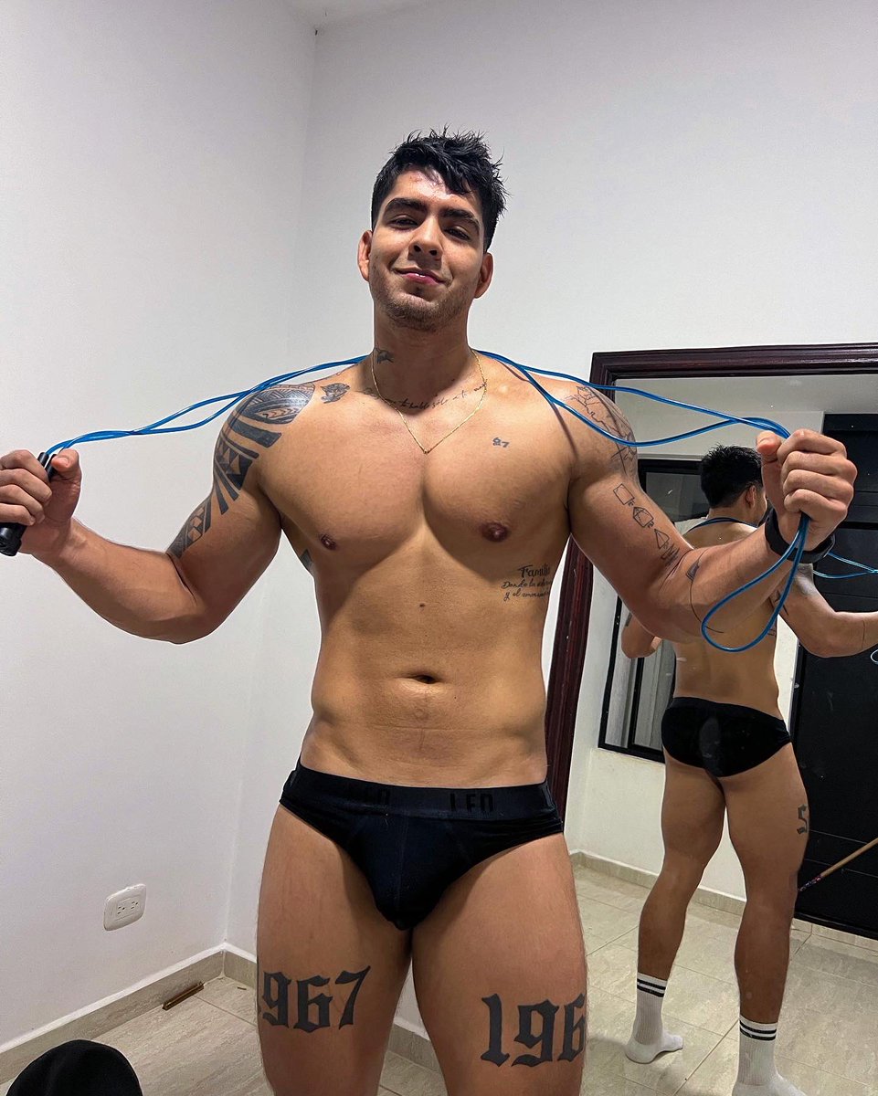 Camilo Rojas 🇨🇴 ב-X: 🐶❤️ t.coeVzQYM6guc  t.coOfMRKY2akc  X