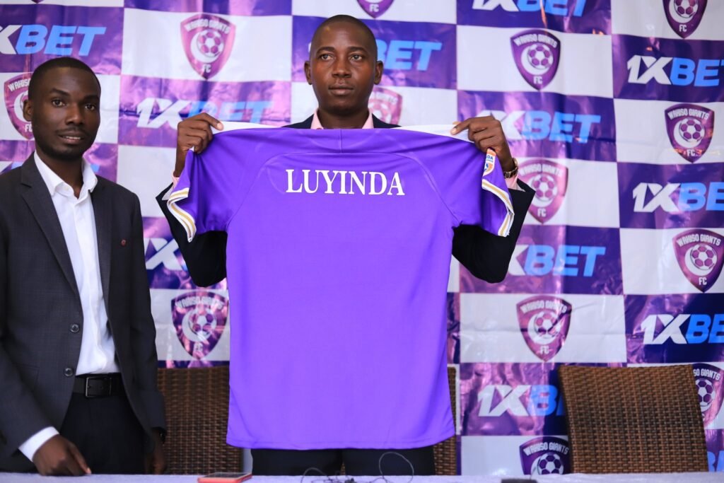 .@WakisoGiantsFC name John Luyinda as Head Coach. Details: bit.ly/3yr2nmM #StarTimesUPL