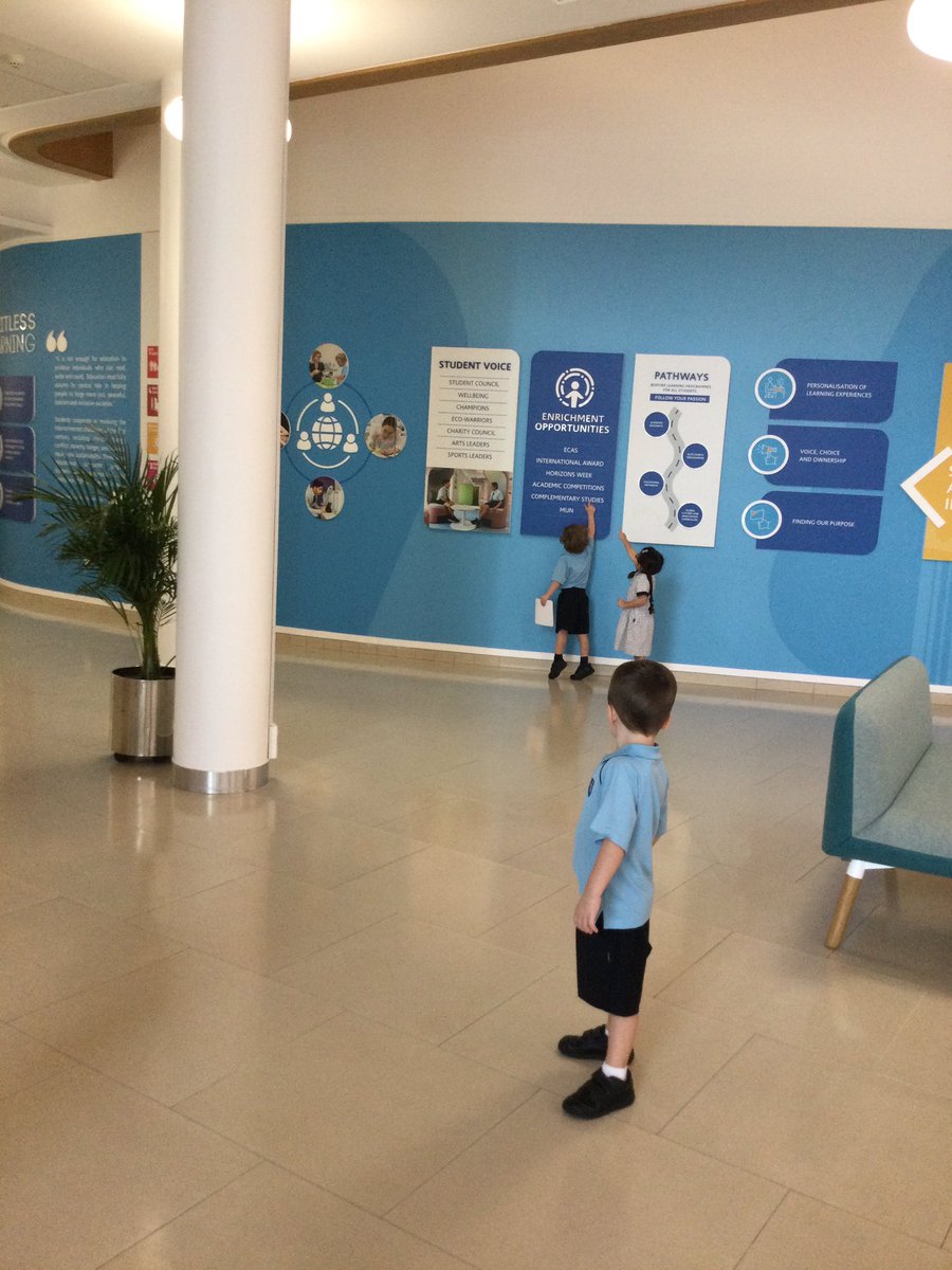 FS_WEK's tweet image. Phonics around ‘big’ school! Some curious FS1 children wanted to find more letters around them. We did just that by going on a spontaneous letter hunt. 👀🔎🔤 #limitlessfun #limitlesslearning