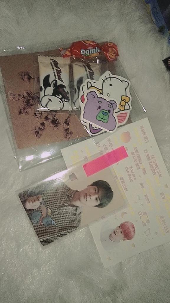 jincartuee's tweet photo. #0613mails
Hi @hope_sshhh jin manliligaw is here na(*˘︶˘*).。*♡ thank you so much for smooth transaction and for being kind seller to me hahaha ✿
Thank you again(ʘᴗʘ✿) https://t.co/UfJNxK6ZNG
