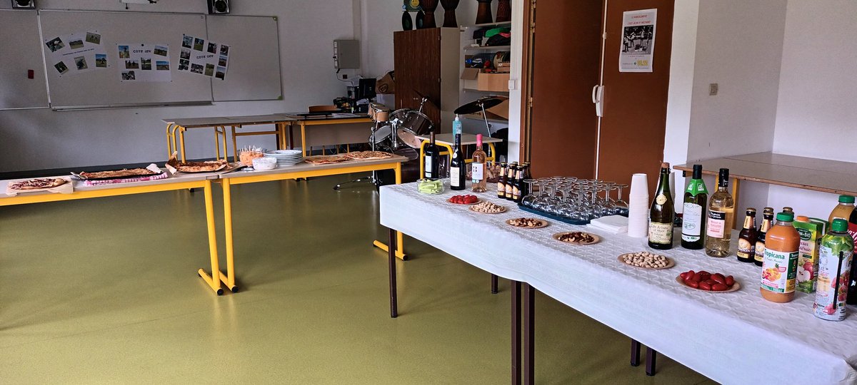 Moment convivial au collège <a href="/triouzoune/">Collège de la Triouzoune</a> <a href="/DSDEN19/">DSDEN de la Corrèze</a> <a href="/aclimoges/">Académie de Limoges</a> pour fêter les vice-champions de France de Golf et remercier parents, accompagnateurs et sponsors