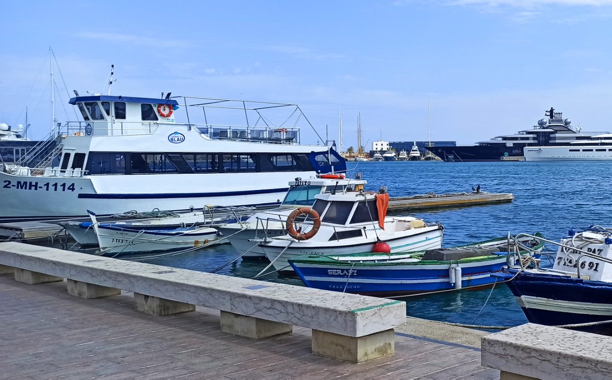 PREMSA | 🔊Arriba una nova edició de la campanya ‘Descobreix el #PortTarragona’ amb la Golondrina 🟠Divendres i dissabtes durant juliol i agost 🟠Les persones interessades podran treure la invitació gratuïta a la plataforma Entradium ➕tuit.cat/tuPlq