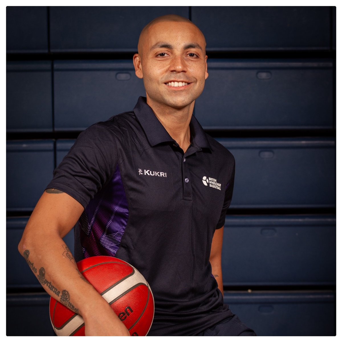 rsvlahndill's tweet image. Weltmeisterlicher Neuzugang!
Wir freuen uns sehr, euch heute endlich unseren dritten Neuzugang präsentieren zu dürfen: @GazGB4 !
Wer noch mehr Infos braucht, der fragt am besten unseren @simonbrown5 oder liest hier nach 
👉 bit.ly/3OIf4Py
Welcome to Wetzlar, Gaz!