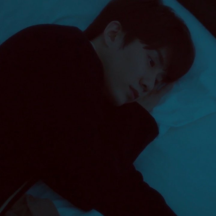 BLOOC0LORS's tweet photo. meu senhor eu não aguento mais esse sofrimento, eu só queria vê eles felizinhos que nem na primeira temporada.
#ToMyStar2EP7 #ToMyStar2EP8 https://t.co/e8rSgk8YQY