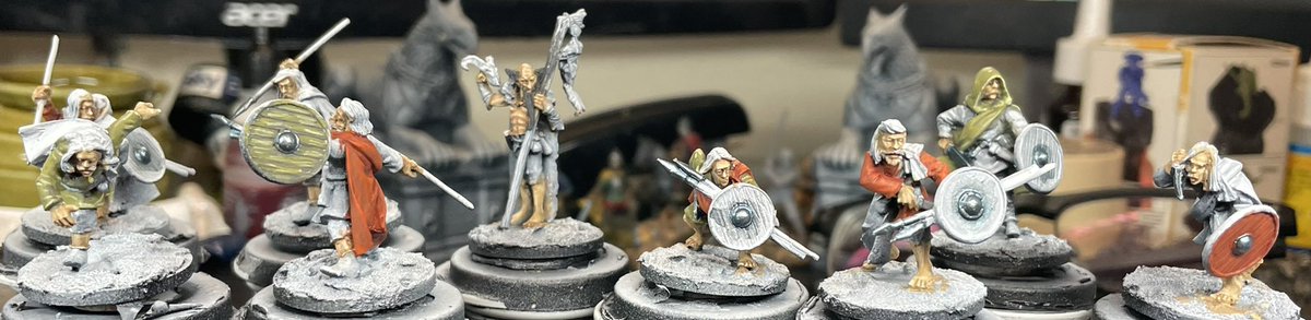 panzerkaput's tweet photo. My Welsh Javelinmen for my Barons' War: Game are coming along nicely and I’m trying to keep to a similar palette as the other Welsh I’ve done. I want these to look different to my English. #thebaronswar #historicalgamer #fsinspired #thewelsh #wargamer #footsore https://t.co/uy9yPLFHM6