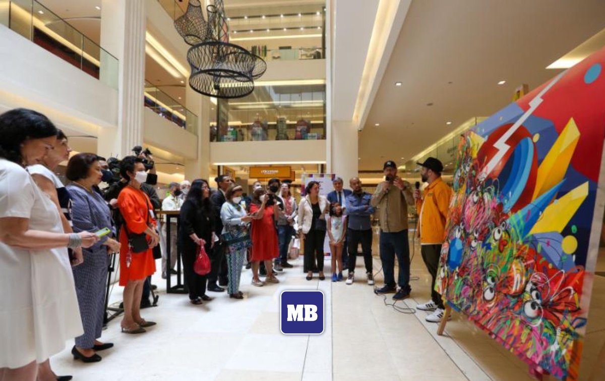 Filipino artist Egg Fiasco and French artist Ceet Fouad unveiled a mural entitled "Up To The Sky" on the wall of Central Square Mall in BGC, Taguig City on June 28, 2022 to mark the 75th anniversary of French-Philippine diplomatic relations. (📷Noel B. Pabalate/MB)