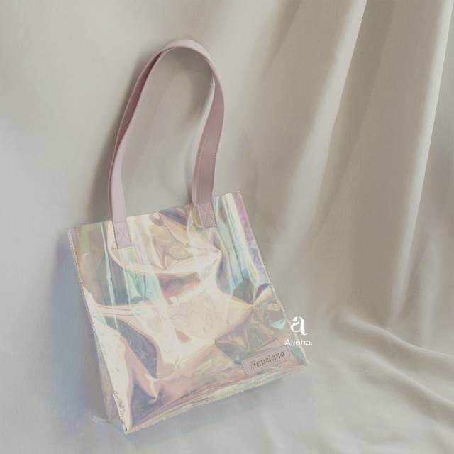 jaemjaemie's tweet photo. Rekomendasi Tas PVC Transparan untuk Konser ✨ 

-a thread- 

🏷 transparent bag sling totebag A4 bag kpop concert https://t.co/tRLM8Zuwrk