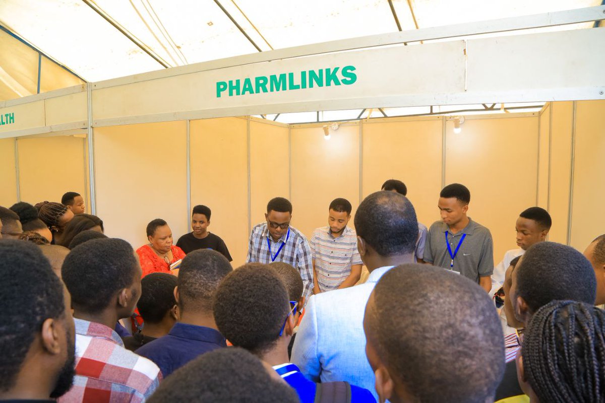 SomMuhasso's tweet image. Booths,
Innovators,
#Innovation in medical field. 
What an event! #WINANDLEARN 
@WINANDLEARN1 @muhasso1 @DavidMuhunzi @shaban_A_S_Busg @Sally_mosha @EnockEr10 @anode_kolesya @Segeza