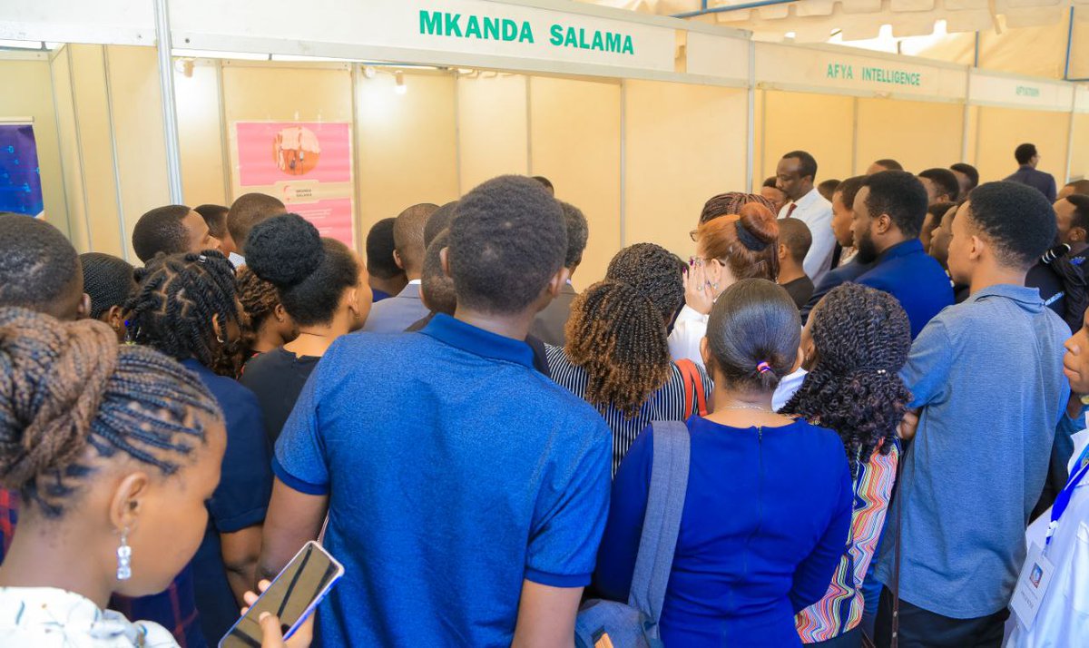 SomMuhasso's tweet image. Booths,
Innovators,
#Innovation in medical field. 
What an event! #WINANDLEARN 
@WINANDLEARN1 @muhasso1 @DavidMuhunzi @shaban_A_S_Busg @Sally_mosha @EnockEr10 @anode_kolesya @Segeza