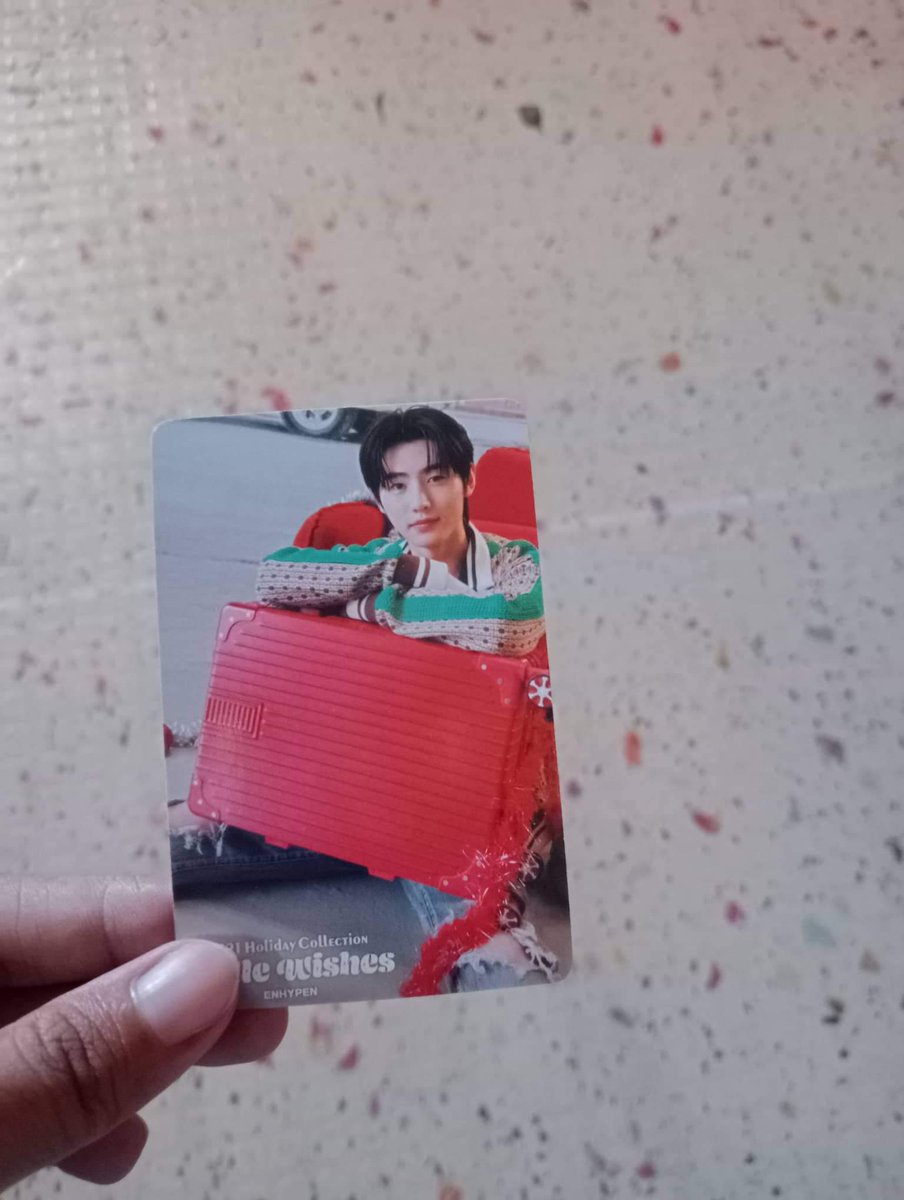 MoArmyGene123's tweet photo. Hello po @Byeols_Cart sorry mesyo late po pero na received ko na po ang album sobrang thank you po sobrang ganda nagustuhan din po ng pinsan ko, akala ko may freebie  na photocard sa txt hahaha pero overall sobrang ganda at secured thank you :) 
#ByeolsCartFEEDBACKS https://t.co/PkZgR8Bpbj