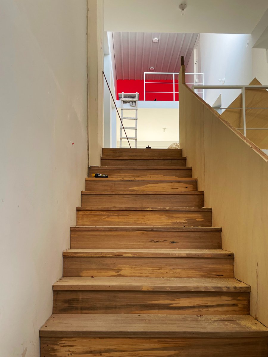raugaltir's tweet photo. Work in progress
Tuesday morning at #Chiclayo #Perú
#Architectural #Reuse #Residential #Materials #Texture #Concrete #Metal #White #Wood #Staircase #Red #WaterGreen
◻️🟫🟧🟥🟩
__
Vivienda #LasPalmas, Chiclayo.
Reform and expansion of house https://t.co/BSntzKZccJ