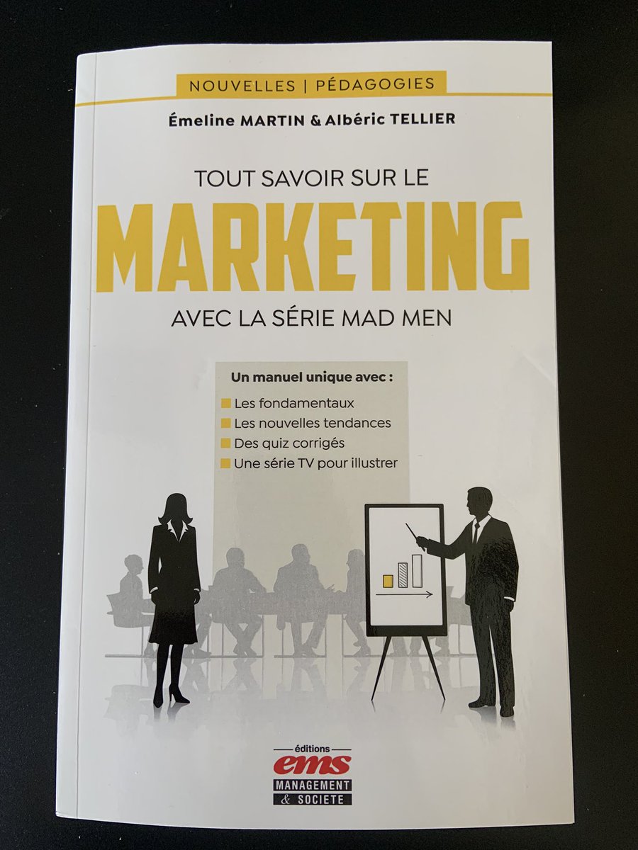 bcleret's tweet image. Petit nouveau à avoir dans sa bibliothèque d’enseignant en marketing ! Merci bcp @AL7115 pour cet exemplaire 😍 et bravo @editionsEMS pour ces ouvrages à la fois riches, pédagogiques et originaux !