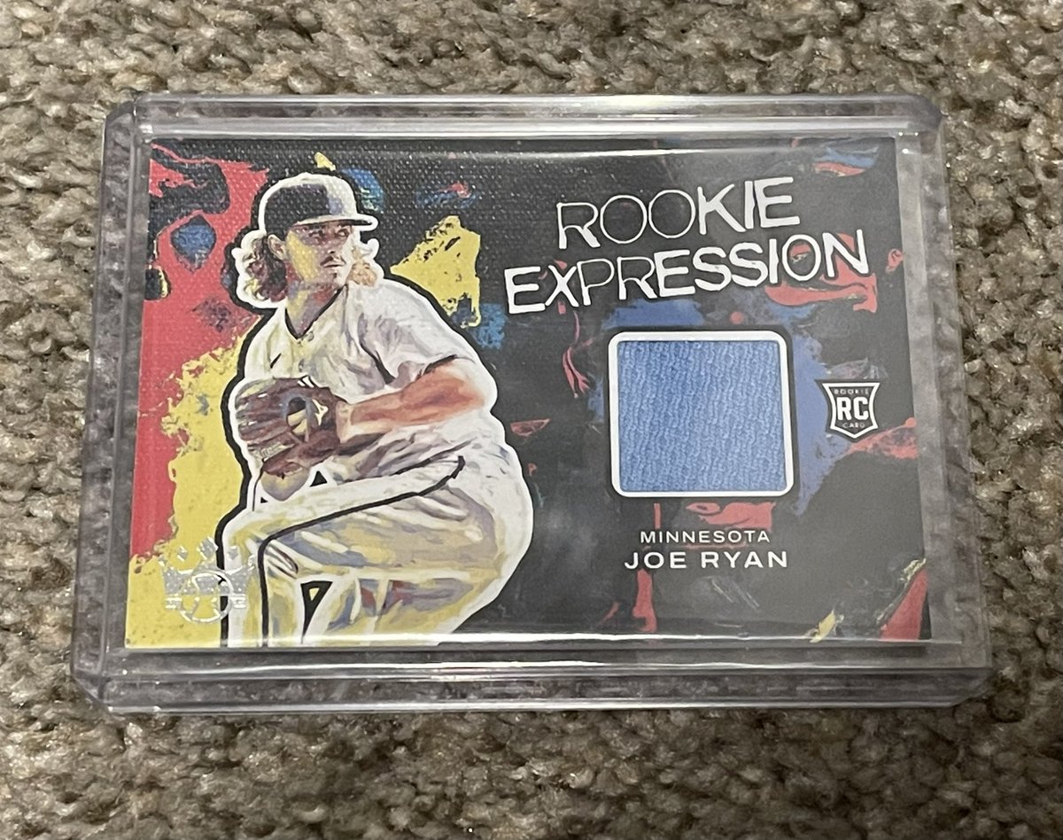 It worked yesterday, let’s keep the good vibes going through this #MNTwins DH’er

RT for a chance to win this Joe Ryan rookie jersey relic from Diamond Kings. 

Must be following to be eligible.