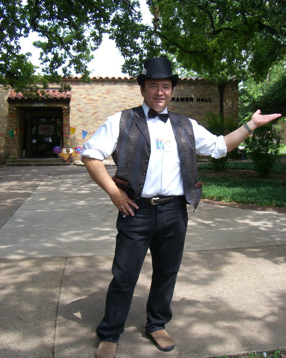 MagicCamp's tweet image. Dozens of bona fide professional magicians have performed at magic camp over the years. This year we continue the traction of near-daily performances by someone who know what they're doing! Register today at magiccamp.com