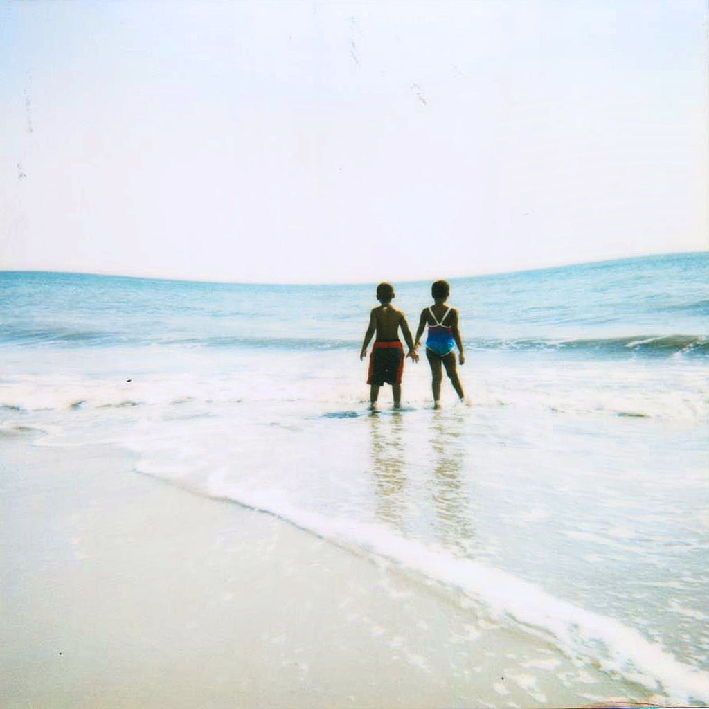 Hailing from Frederick, Maryland, emerging wordsmith @graphseas seems to be on course for big things... 👏

You can hear his ultra-smooth and thought-provoking hip hop cut 'TUNDRA' in our BRAND NEW Tracks of the Week now: bit.ly/3OrZjN7 🔗