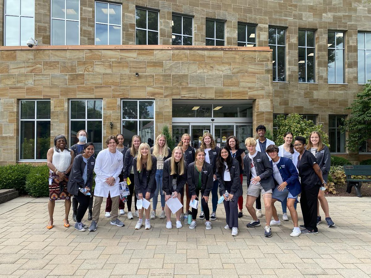 HCConnection's tweet image. Last week we hosted a Career Project with youth from the TAP program at UC.  20 students attended &amp;amp; we had a chance to highlight our Dental, Medical &amp;amp; Behavior Health departments and how we integrate services together.  We are grateful for the opportunity to share our passion.